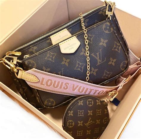 cheap knock off louis vuitton bags|louis vuitton knockoff vs real.